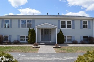 2 Country Ln, Ventura, IA 50482