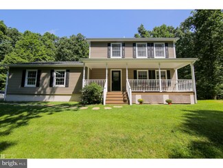 538 Strocks Grove Rd, Upper Black Eddy, PA 18972