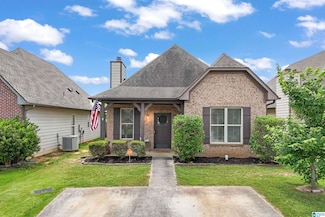 1206 Savannah Ln, Calera, AL 35040