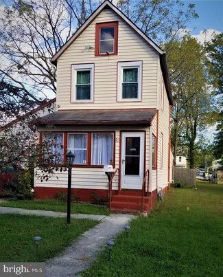525 Cedar Ave, Lindenwold, NJ 08021