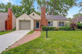 5939 Delmar St, Fairway, KS 66205