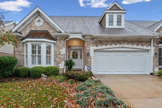 983 Chesterfield Villas Cir, Chesterfield, MO 63017