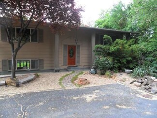 5335 W Hill Rd, Boise, ID 83703