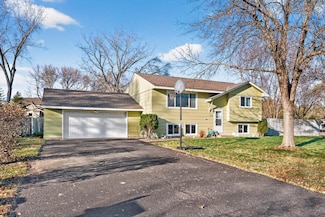 9800 129th Ln N, Champlin, MN 55316