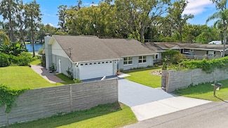 21334 Lake Sharon Dr, Land O Lakes, FL 34638