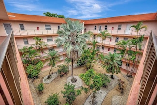 2851 Somerset Dr Unit 406, Lauderdale Lakes, FL 33311