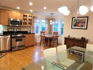 34 Miller Rd Unit 34, Newton, MA 02459