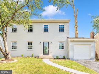 1305 Peachtree Ct, Frederick, MD 21703