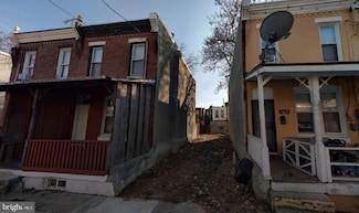 2628 Deacon St, Philadelphia, PA 19129
