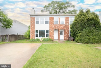 4 Corvas Ct, Sewell, NJ 08080