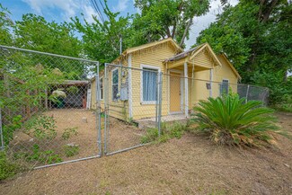 3117 Solo St, Houston, TX 77026