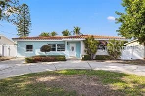 3555 Belle Vista Dr E, Saint Pete Beach, FL 33706