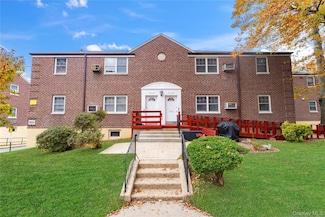 251-29 61st Ave Unit 2-719, Little Neck, NY 11362