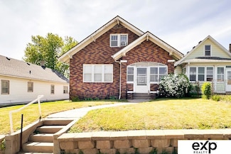 5238 S 20th St, Omaha, NE 68107