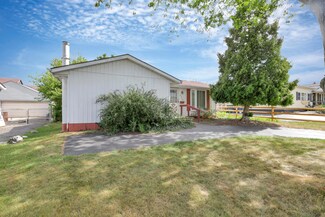 5062 Brush Ridge Ct, Columbus, OH 43228