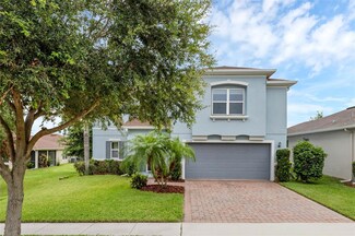 3254 Bayou Ln, Tavares, FL 32778