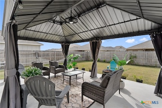 1913 Zabcikville Dr, Temple, TX 76502