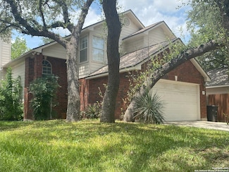 7 Pembroke Ln, San Antonio, TX 78240