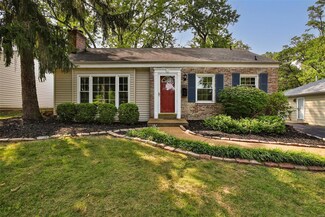 819 Yosemite Dr, Saint Louis, MO 63122