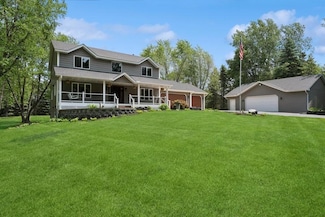 17575 Xenia St NW, Andover, MN 55304