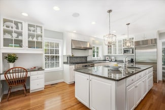 373 Whitford St, Manchester, NH 03104