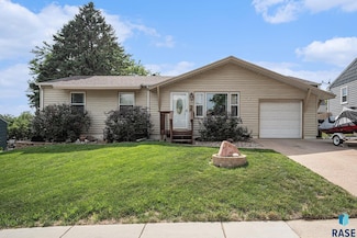 1717 S Gary Dr, Sioux Falls, SD 57103