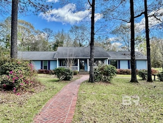 160 Mockingbird Ln, Monroeville, AL 36460