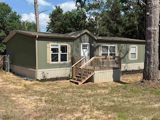 22805 Creekwood Dr, Flint, TX 75762