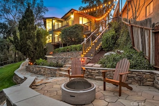 4432 Ensenada Dr, Woodland Hills, CA 91364