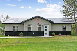 3956 W Tischer Rd, Duluth, MN 55803