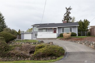 210 S 213th St, Des Moines, WA 98198