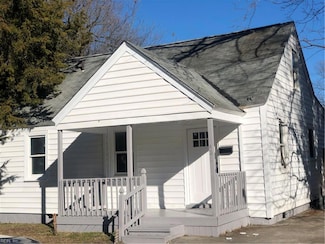 620 Delaware Ave, Hampton, VA 23661