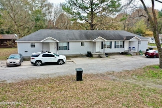 628 Christie St, Dyersburg, TN 38024