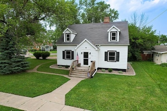 475 West Ave, Mauston, WI 53948
