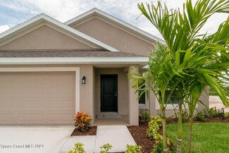 693 Moment St, Cocoa, FL 32926