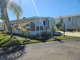 9 Garnet Dr Unit 9G, Naples, FL 34114