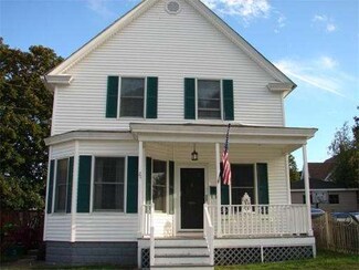 24 Viola St, Lowell, MA 01851