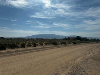 312 Alcano Cir NE Unit 11, Rio Rancho, NM 87124
