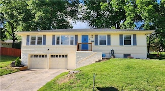 3218 NE 47th St, Kansas City, MO 64117