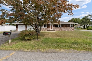 61 Greenbrook Dr, West Milford, NJ 07480