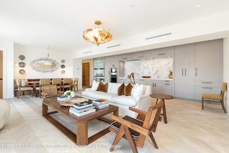 150 Bradley Place Unit 712, Palm Beach, FL 33480
