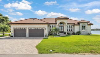 4343 Juliana Lake Dr, Auburndale, FL 33823