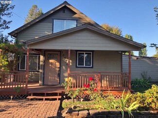 10933 Rees St NE, Donald, OR 97020
