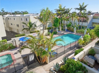 433 2nd St, Hermosa Beach, CA 90254