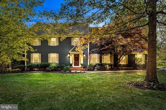 2824 E Fox Chase Cir, Doylestown, PA 18902