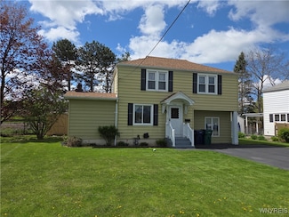 7525 Frontier Ave, Niagara Falls, NY 14304