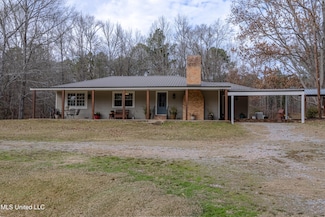 3295 Sand Hill Rd, Lexington, MS 39095