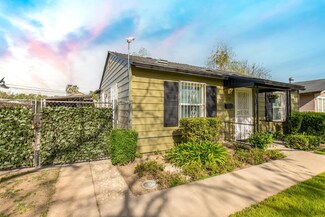 1527 N Delno Ave, Fresno, CA 93728
