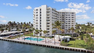 2600 N Flagler Dr Unit 1007, West Palm Beach, FL 33407