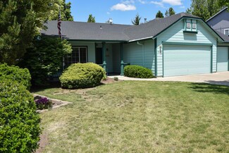 1545 NW Spruce Place, Redmond, OR 97756